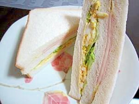 食パンで★がっつりサンドイッチ♪